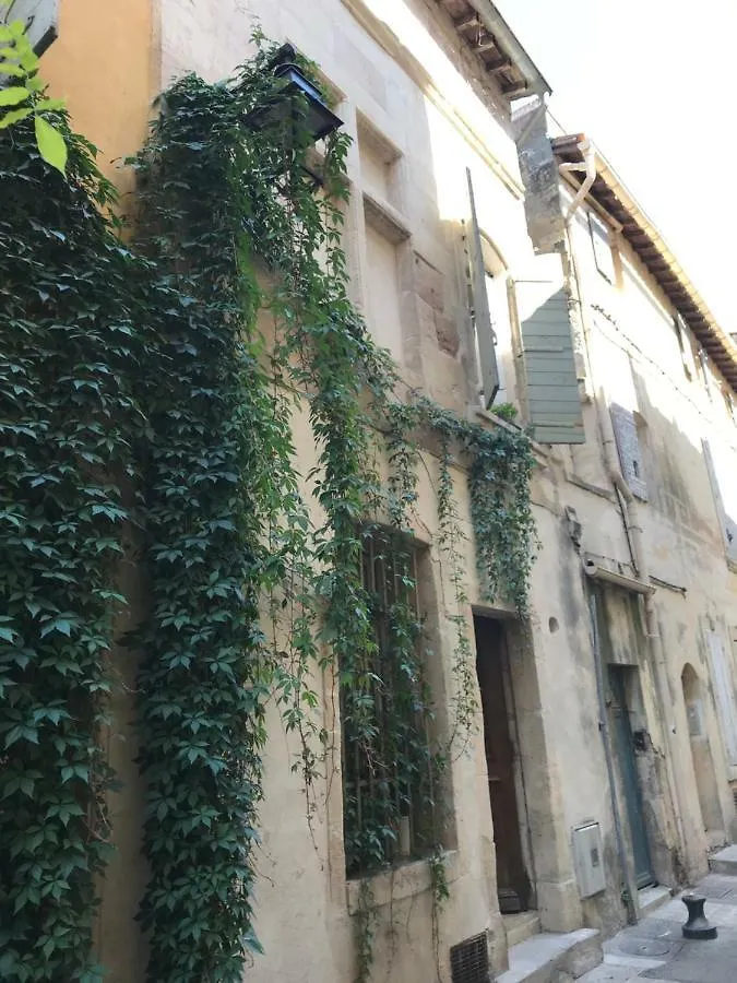 Studio De Charme A La Roquette Arles Frankrike